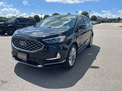 Used 2024 Ford Edge Titanium w/ Titanium Elite Package AWD/4WD image 2