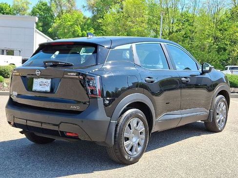 Certified 2025 Nissan Kicks S AWD/4WD image 8