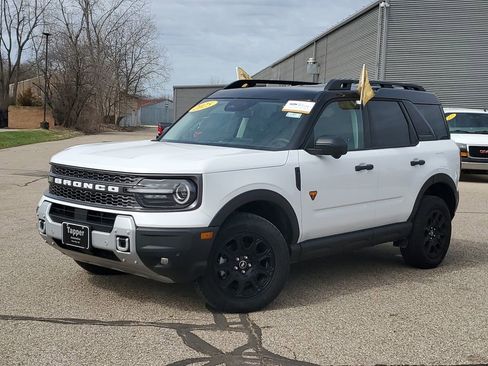 Certified 2025 Ford Bronco Sport Badlands AWD/4WD image 29