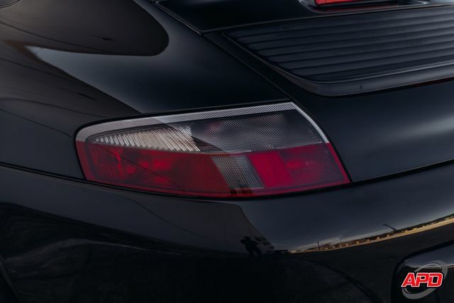 Used 2004 Porsche 911 Carrera RWD image 41