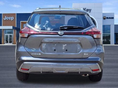 Used 2024 Nissan Kicks SV image 26