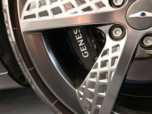 Used 2024 Genesis GV70 2.5T w/ Sport Prestige Package image 57