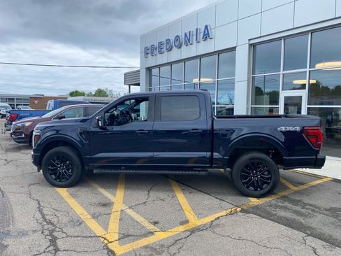 Used 2025 Ford F150 Lariat AWD/4WD image 3