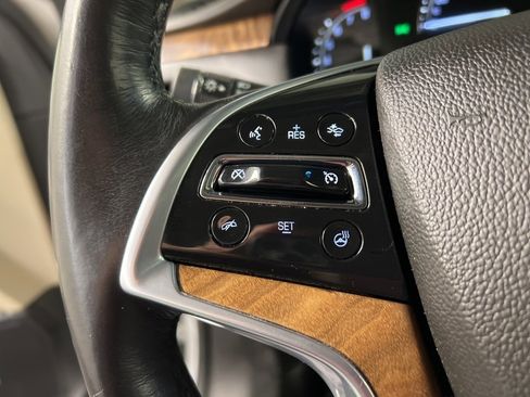 Used 2018 Cadillac XTS Luxury w/ Driver Awareness Package image 18