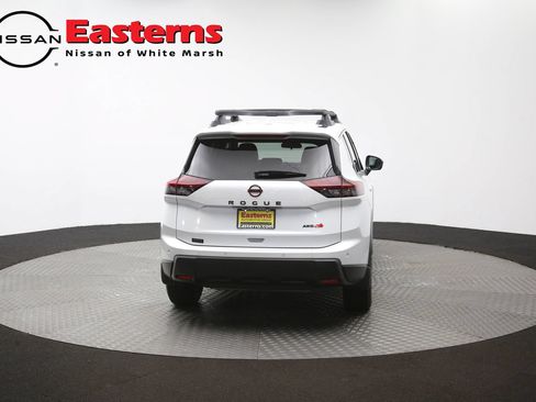 Used 2025 Nissan Rogue SV AWD/4WD image 36