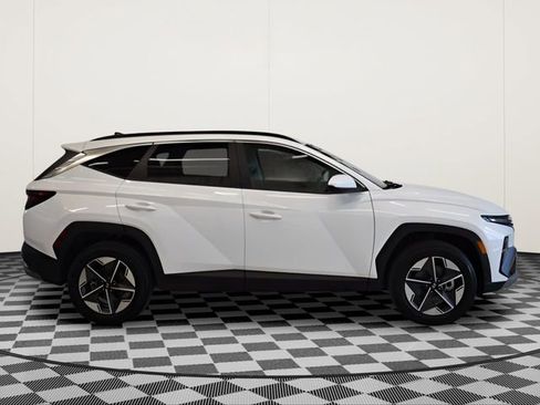Used 2025 Hyundai Tucson SEL AWD/4WD image 2