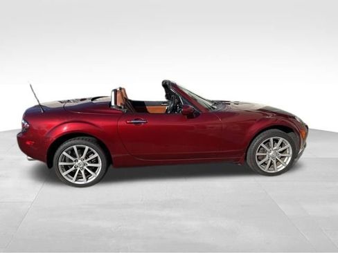 Used 2008 MAZDA MX-5 Miata Grand Touring image 8