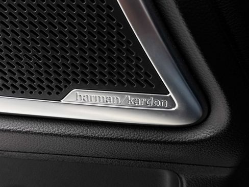Used 2020 Kia Telluride SX w/ SX Prestige Package AWD/4WD image 7