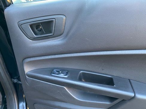 Used 2019 Ford Fiesta SE image 41