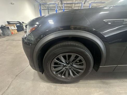 Used 2025 MAZDA CX-70 3.3 Turbo w/ Preferred Package AWD/4WD image 23