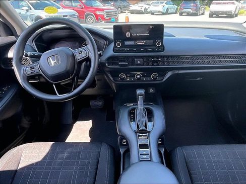 Used 2023 Honda HR-V LX image 21