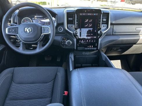 Used 2025 RAM 1500 Big Horn AWD/4WD image 10