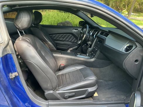 Used 2014 Ford Mustang GT Premium RWD image 18