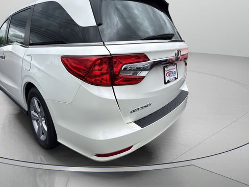 Used 2018 Honda Odyssey EX-L image 7