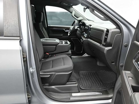 Used 2023 Chevrolet Silverado 1500 LT AWD/4WD image 23
