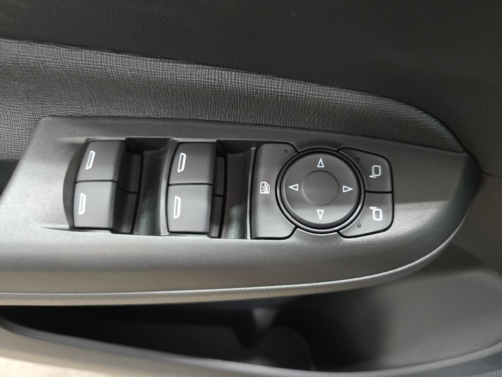 New 2026 Buick Envista Sport Touring w/ Convenience I Package FWD image 26