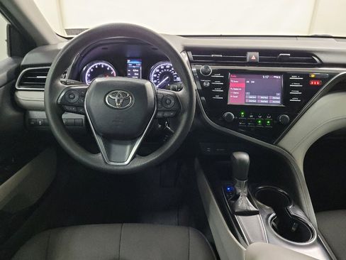 Used 2019 Toyota Camry LE FWD image 22