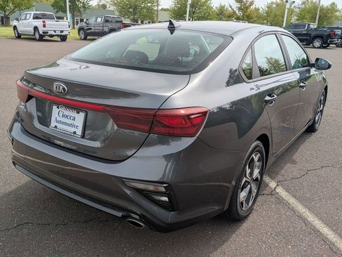 Used 2021 Kia Forte LXS FWD image 5