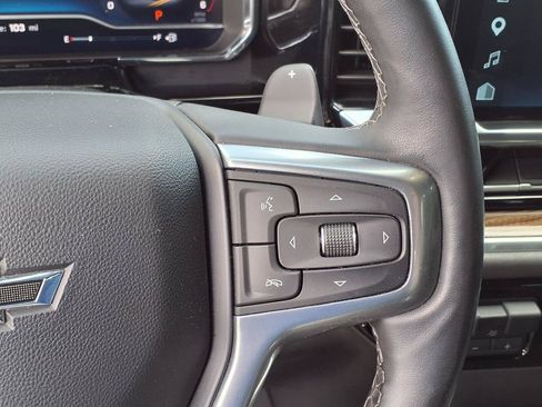 Used 2025 Chevrolet Silverado 1500 LT Trail Boss w/ Convenience Package II AWD/4WD image 33