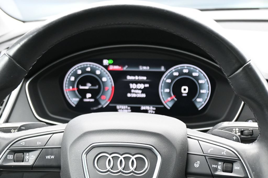 Used 2024 Audi Q5 2.0T Premium Plus AWD/4WD image 17