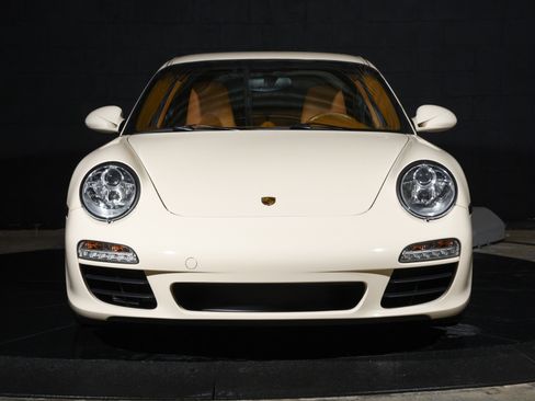 Used 2009 Porsche 911 Carrera S RWD image 12