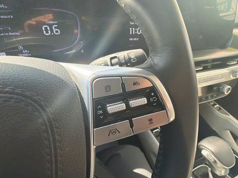 Used 2023 Kia Telluride S AWD/4WD image 22