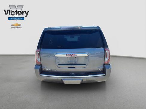 Used 2018 GMC Yukon XL Denali w/ Denali Ultimate Package AWD/4WD image 6