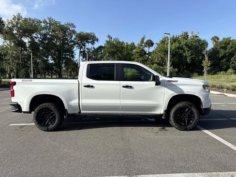 Used 2024 Chevrolet Silverado 1500 LT Trail Boss w/ Protection Package AWD/4WD image 2