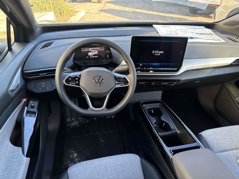 New 2026 Volkswagen ID.4 Pro image 7