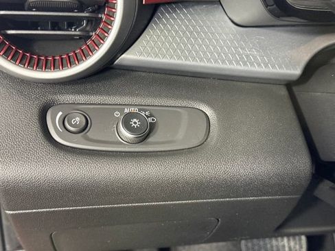 Used 2024 Chevrolet Trax RS w/ Driver Confidence Package image 19