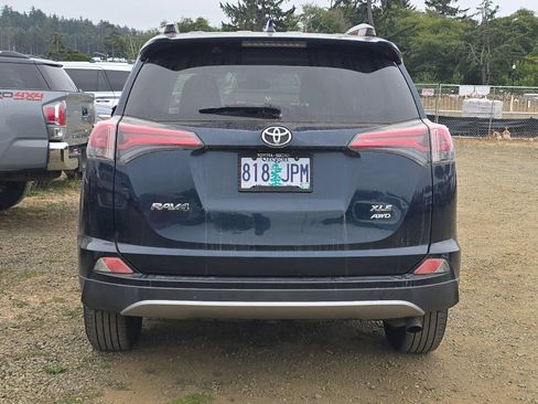 Used 2017 Toyota RAV4 XLE w/ All Weather Liner Package AWD/4WD image 6