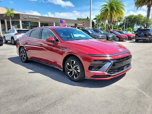 Certified 2024 Hyundai Sonata SEL FWD image 3