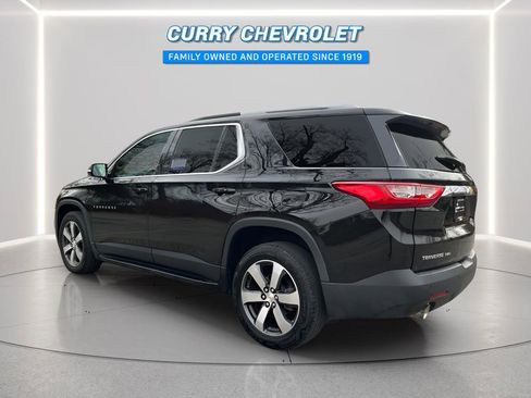 Used 2018 Chevrolet Traverse LT w/ LPO, 'HIT The Road' Package image 10