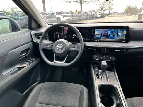 New 2026 Nissan Kicks S image 22