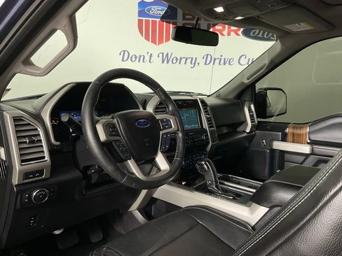 Used 2016 Ford F150 Lariat image 13