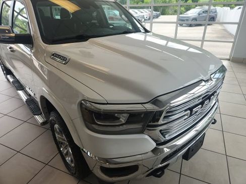 Certified 2021 RAM 1500 Laramie w/ Off Road Group AWD/4WD image 12