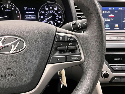Used 2018 Hyundai Elantra SEL image 20