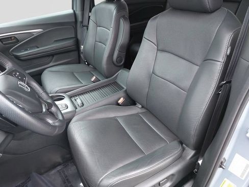 Used 2023 Honda Passport EX-L image 14