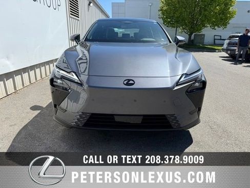 New 2026 Lexus ES 500e AWD/4WD image 9