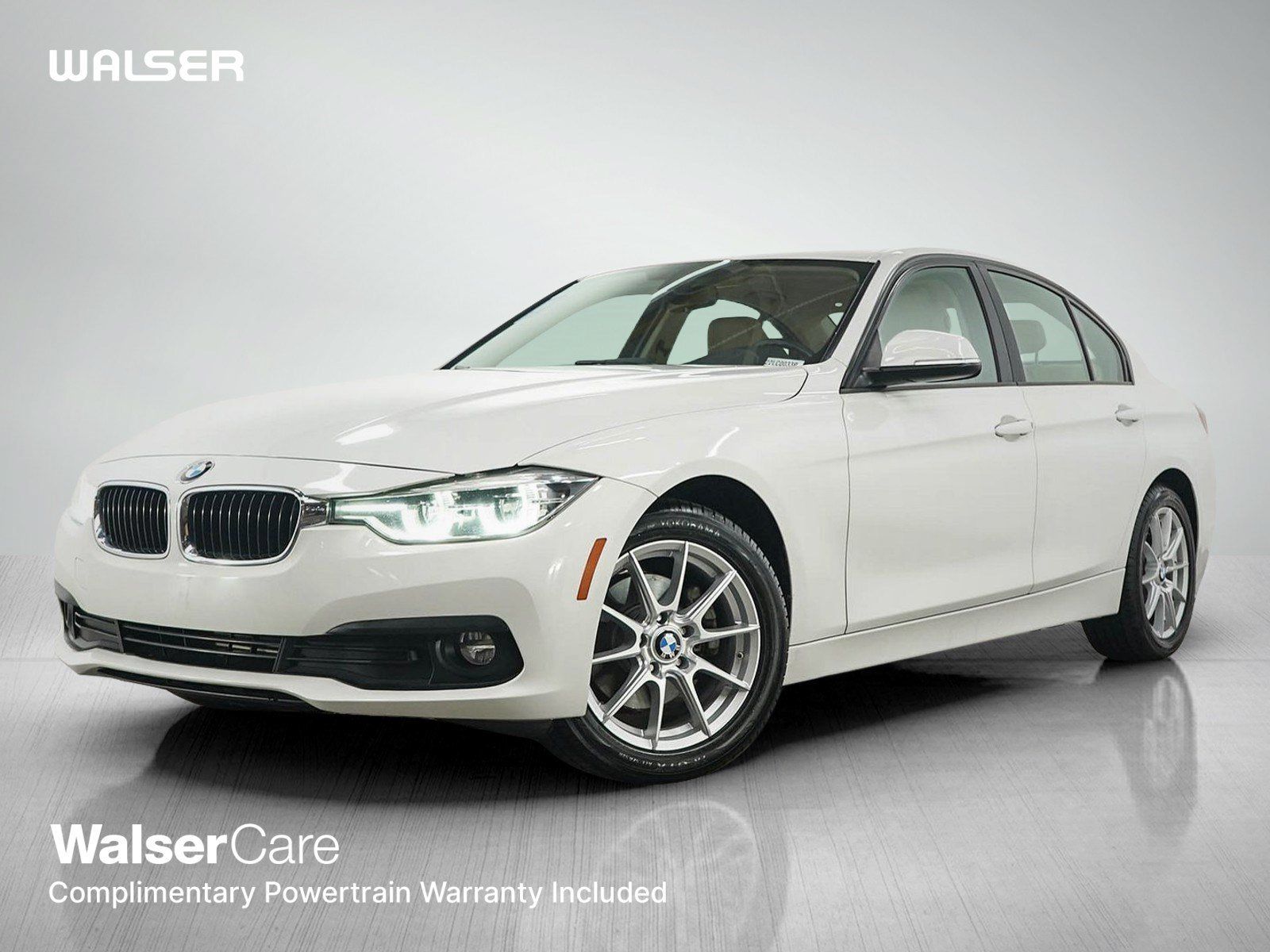 Used 2018 BMW 320i xDrive Sedan AWD/4WD image 1