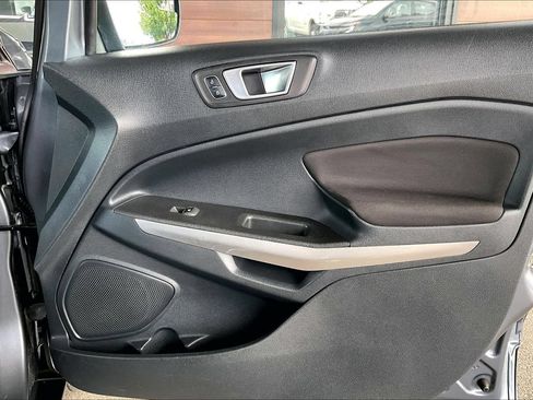 Used 2018 Ford EcoSport SE AWD/4WD image 24