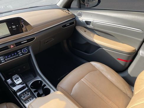 Used 2021 Hyundai Sonata Limited image 23