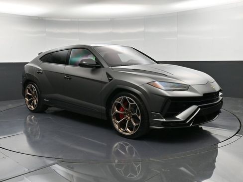 Used 2024 Lamborghini Urus Performante image 10