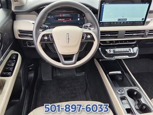 Certified 2025 Lincoln Corsair AWD w/ Equipment Group 101A image 11
