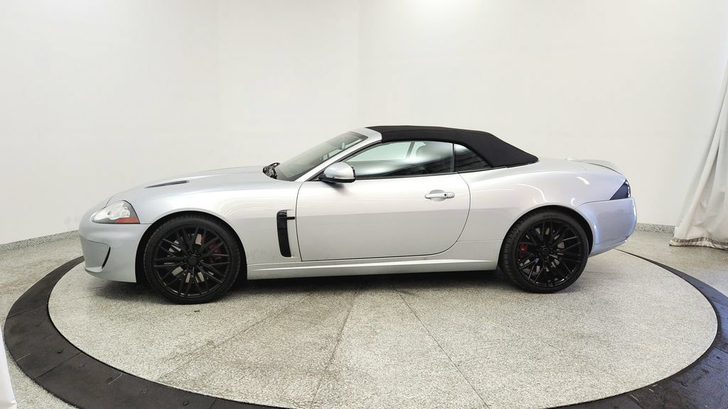Used 2010 Jaguar XKR R RWD image 2