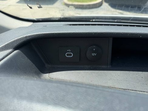 Used 2023 Ford Transit 250 148 High Roof AWD image 12