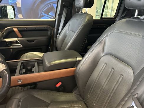 Used 2020 Land Rover Defender 110 HSE image 6