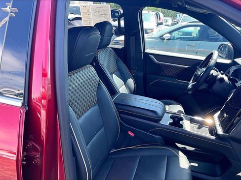 Used 2026 GMC Acadia Denali w/ Super Cruise Package AWD/4WD image 7