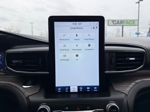 Used 2020 Ford Explorer Platinum w/ Premium Technology Package image 39