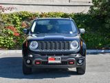 Used 2016 Jeep Renegade Trailhawk w/ Premium Trailhawk Package image 2